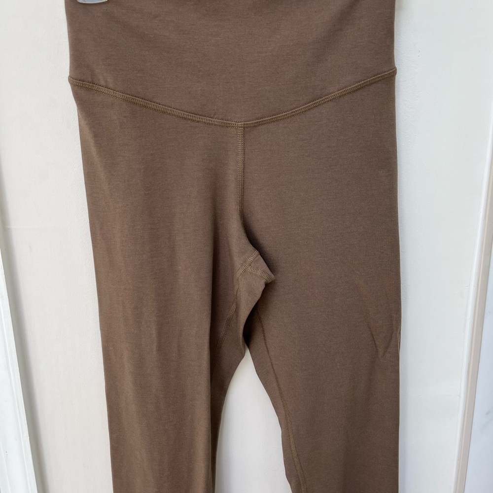 NWOT Old Navy Coffee Brown workout leggings